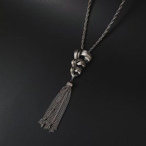 Lisner Vintage Silver Twist Chain Tassel Geometric Triangle Pendant Necklace